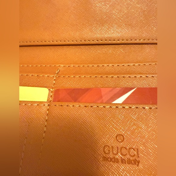 Gucci Tan and Brown Women's Wallet with Gold Accents - Picture 4 of 10